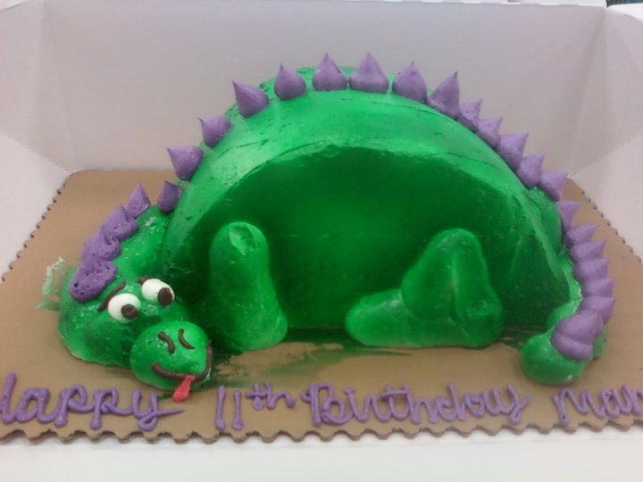Percy Jackson Cake - Decorated Cake by Sneakyp73 - CakesDecor